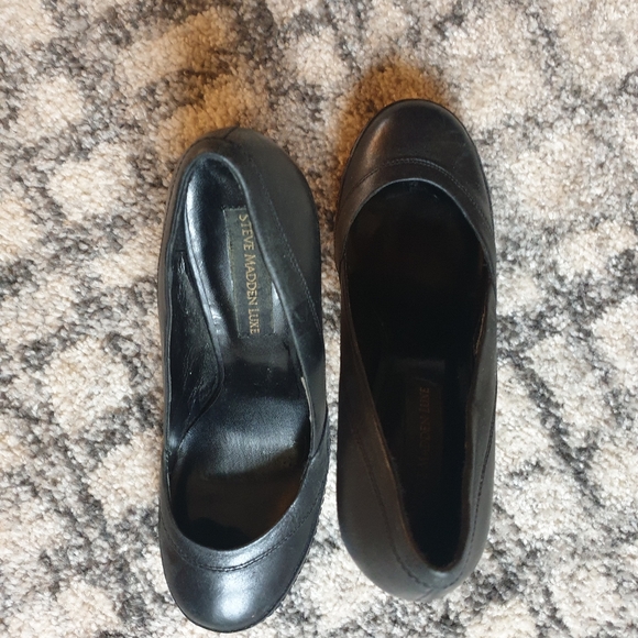 Steve Madden Heels - Picture 2 of 2